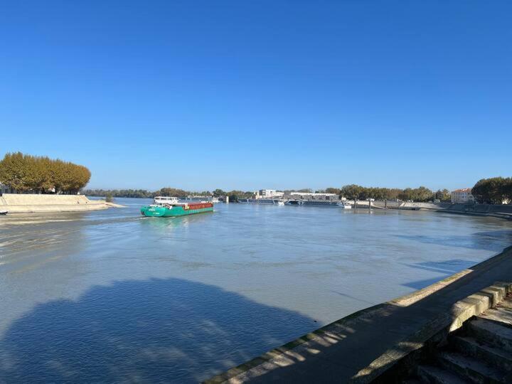 Loft Apartment , La Terrasse Centre Ville D'Arles, Luaran gambar